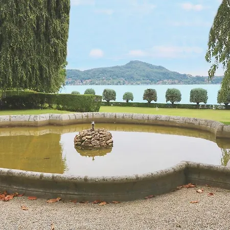 Green Heart By The Lake Apartamento